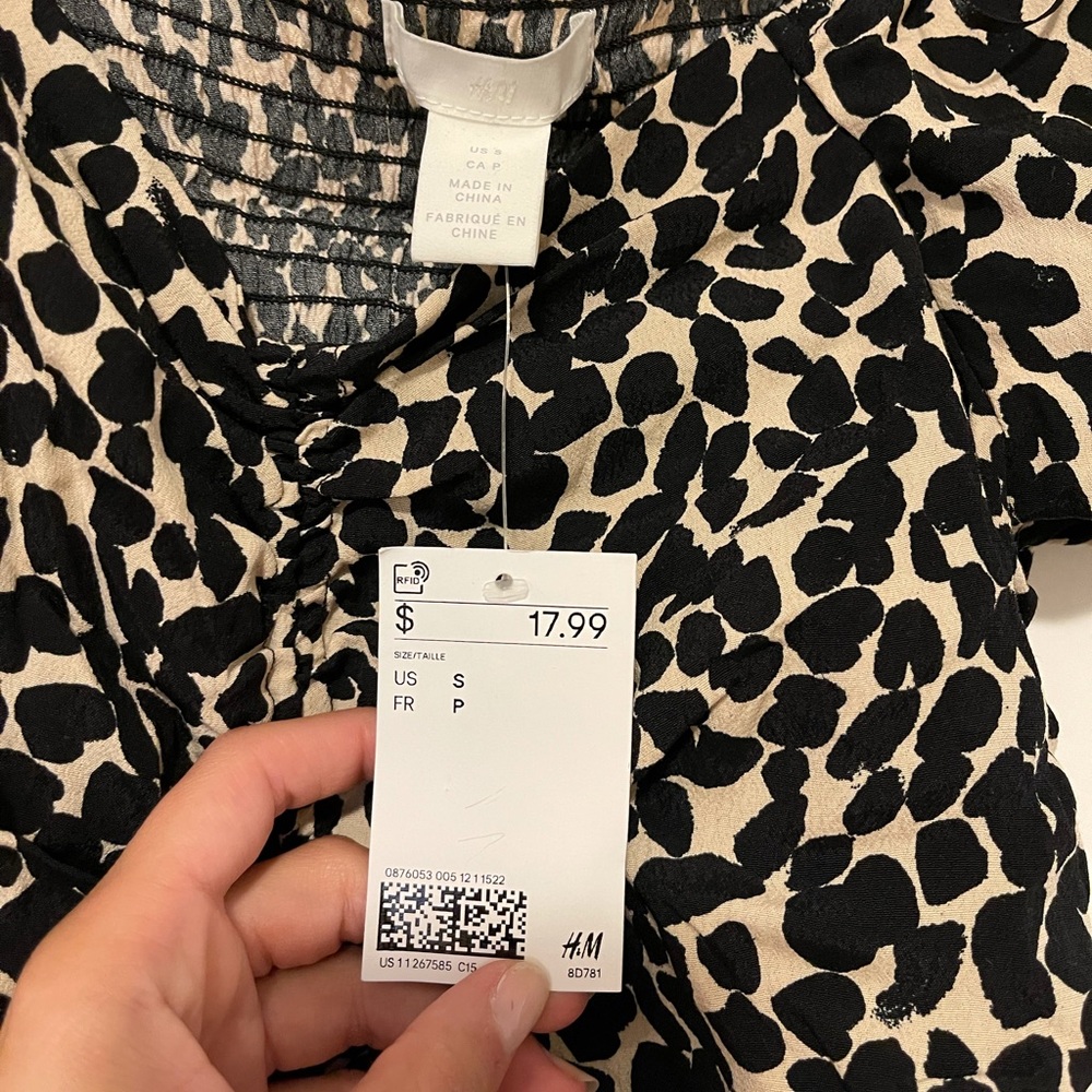 H&M Leopard Print Drawstring Top - Picture 2 of 2